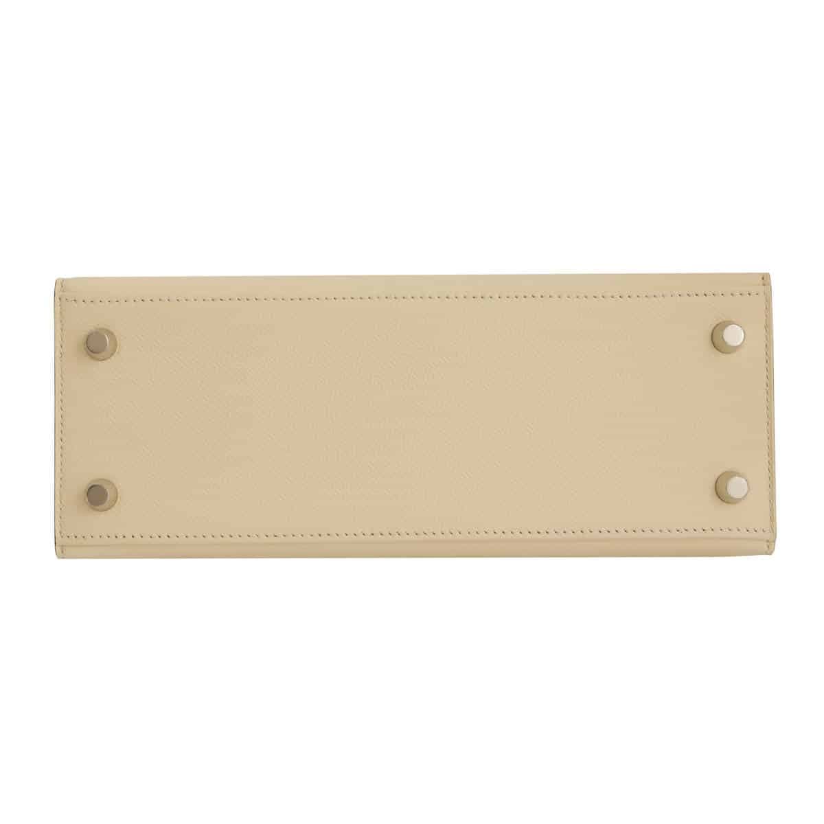 Hermes Kelly Sellier 25 epsom nata showing bottom & four clouds