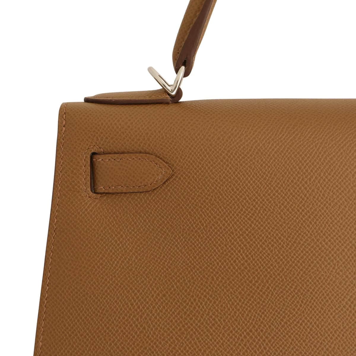 Hermes Kelly 28 epsom biscuit close up of back & stitching
