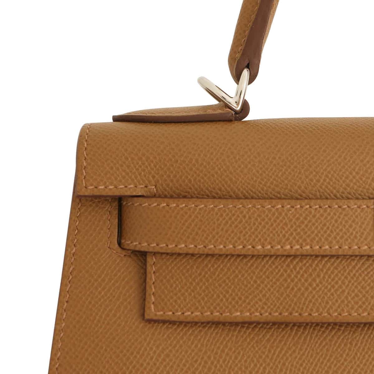 Hermes Kelly 28 epsom biscuit with close up of sticking on sangles