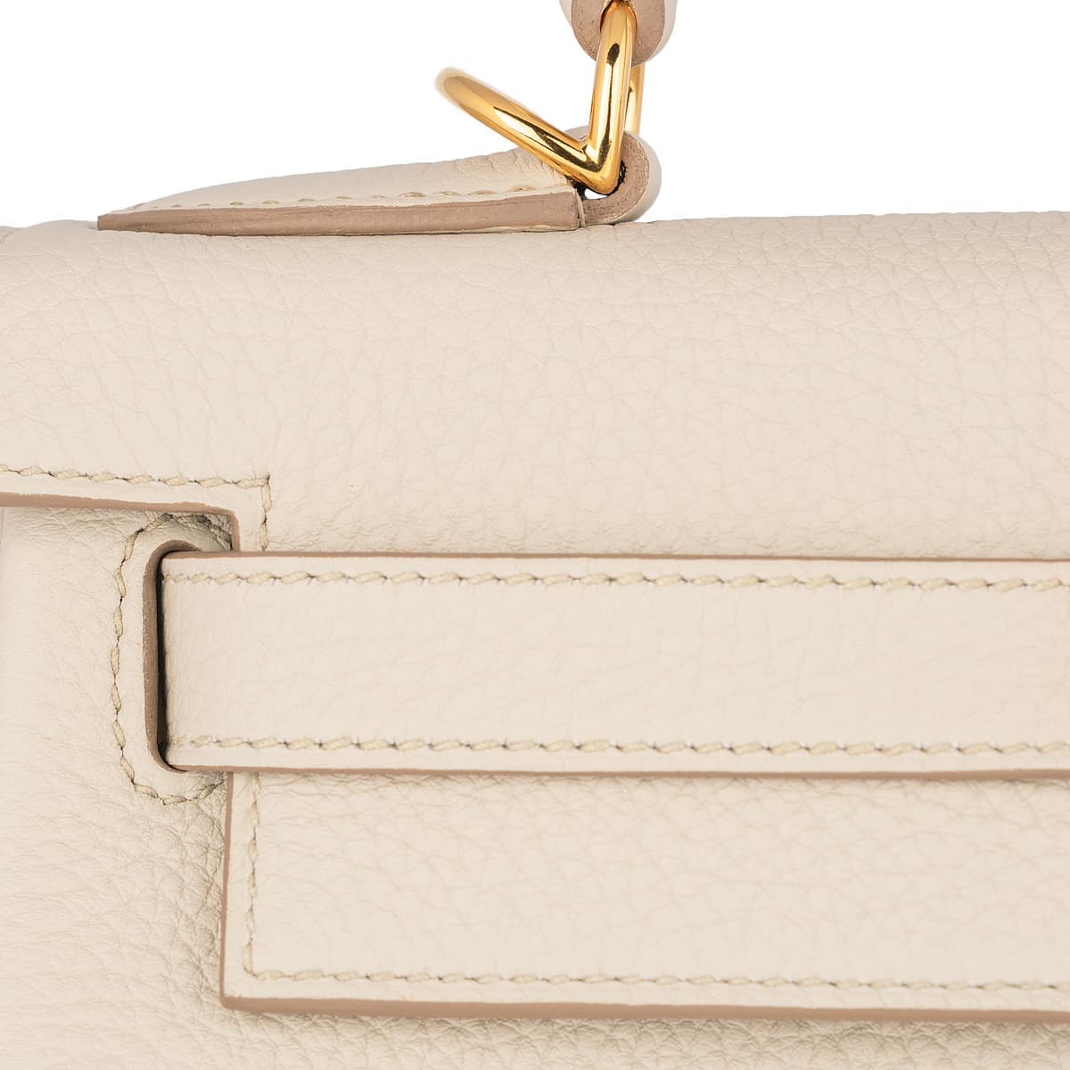 Top stitching on Hermes Kelly 28 Togo in gris perle leather with gold hardware.