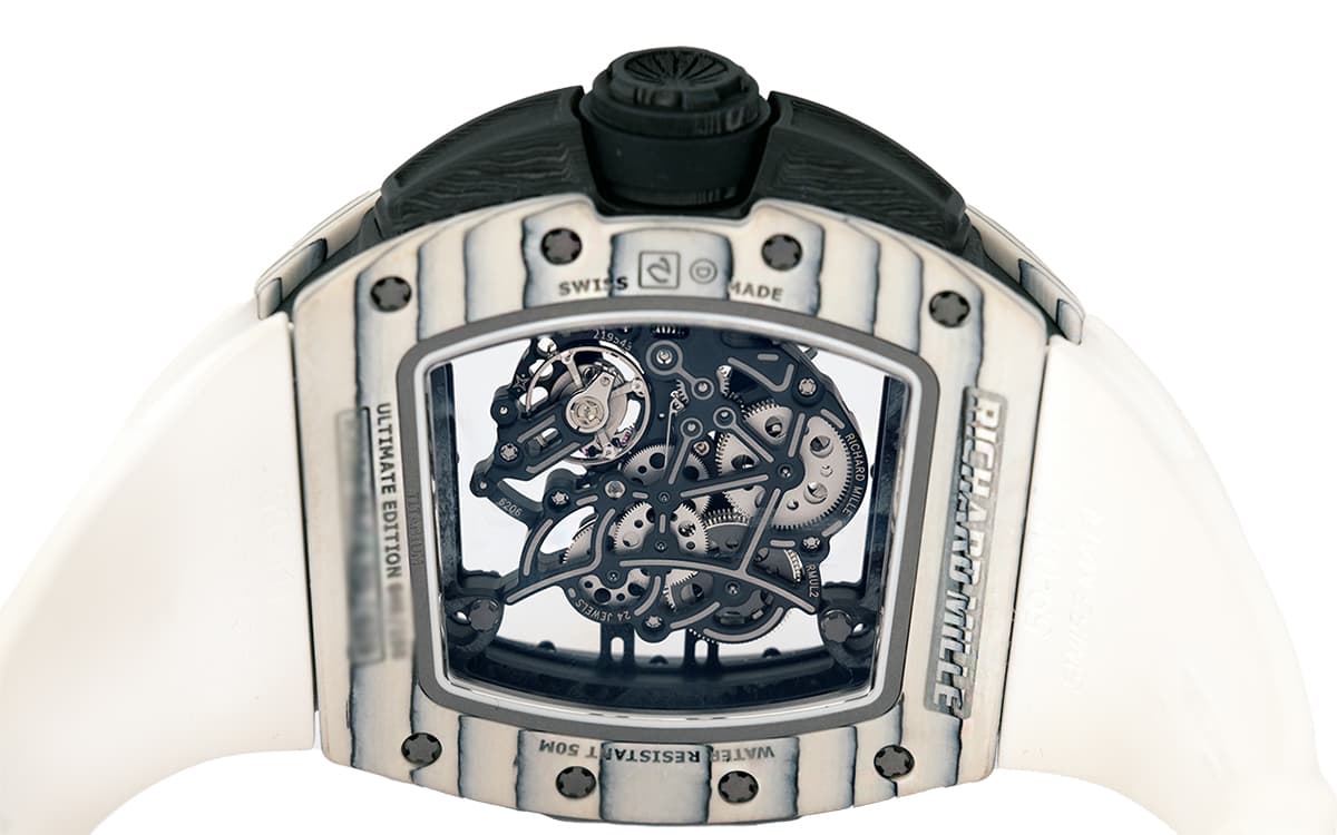 m061-01-yohan-blake-white-rubber-skeleton-case