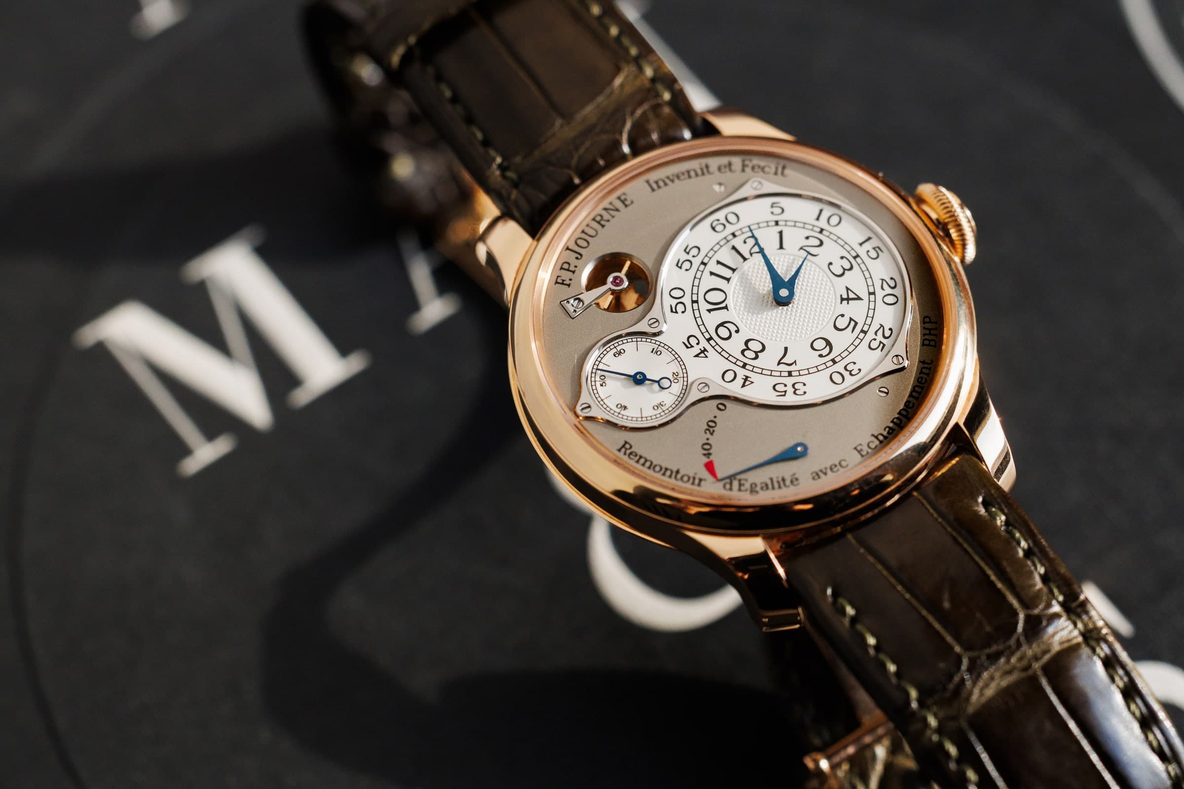 F.P. Journe Chronomètre Optimum in rose gold, dial and crown, close up