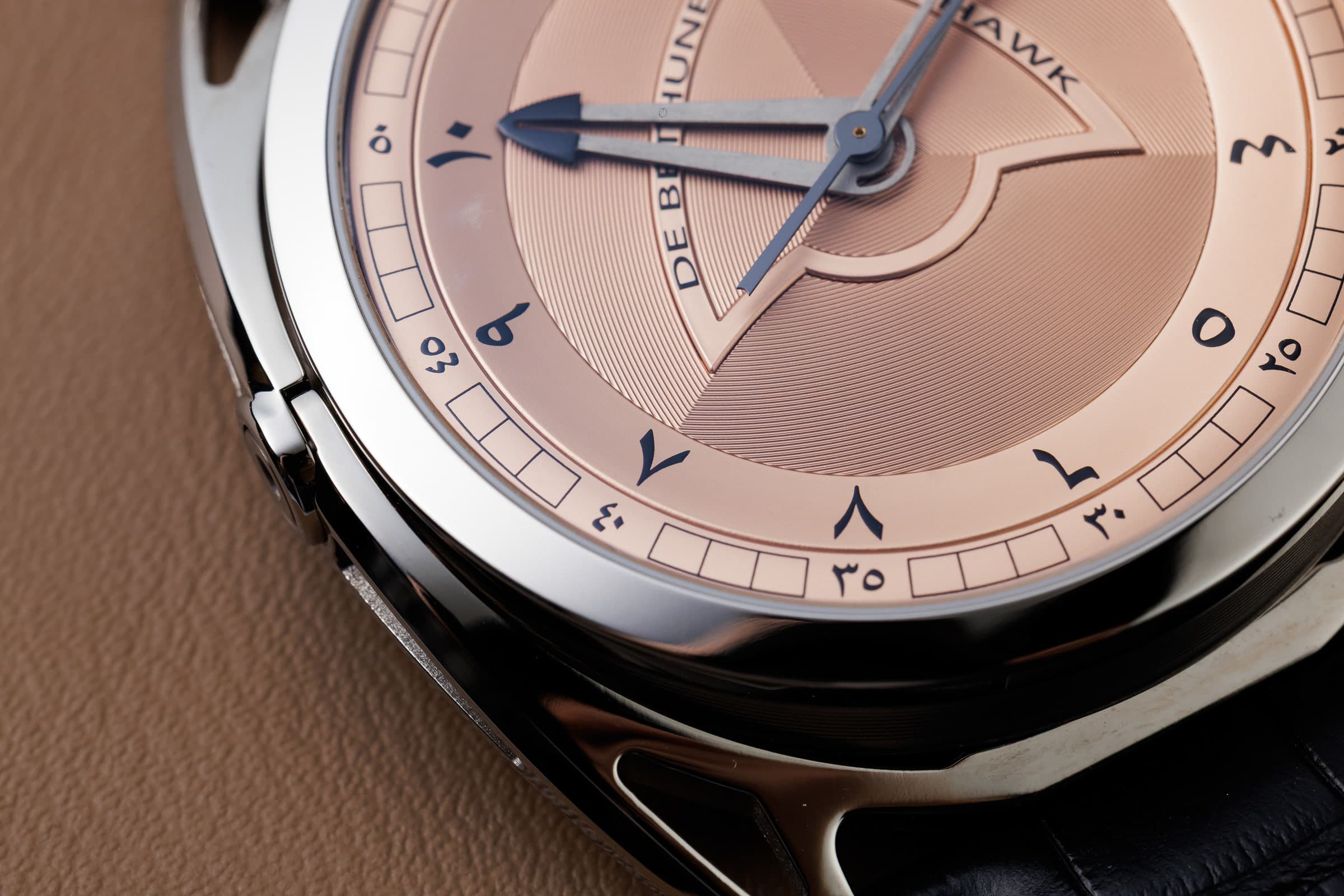 De Bethune DB27 Titan Hawk in titanium, salmon dial detail
