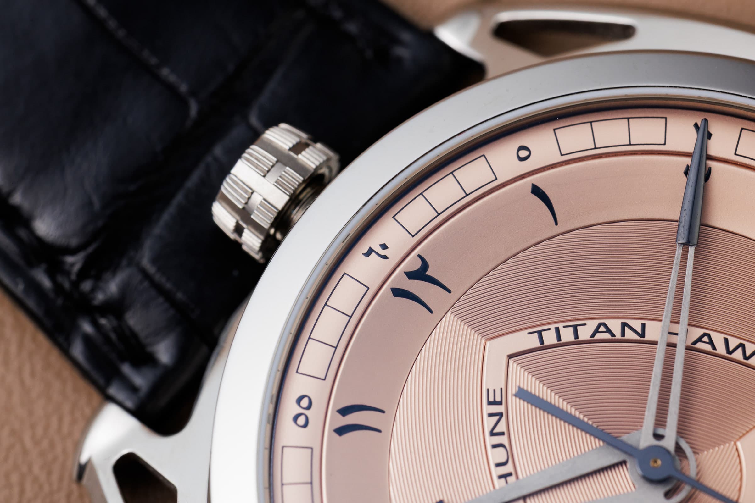 De Bethune DB27 Titan Hawk in titanium, dial and crown