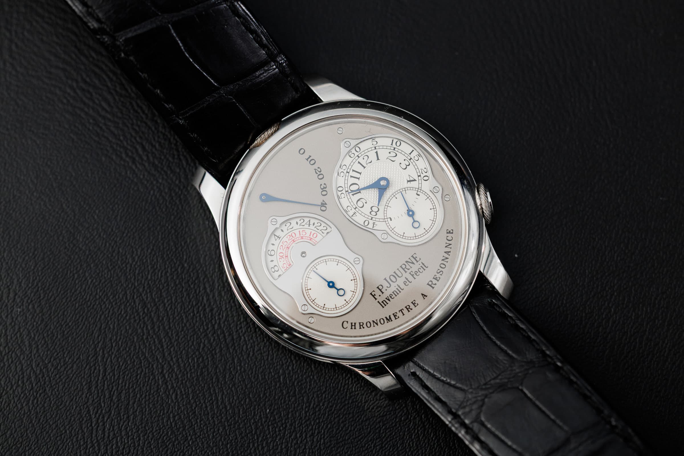 F.P. Journe Chronomètre à Résonance RT in platinum with grey dial, on the black strap