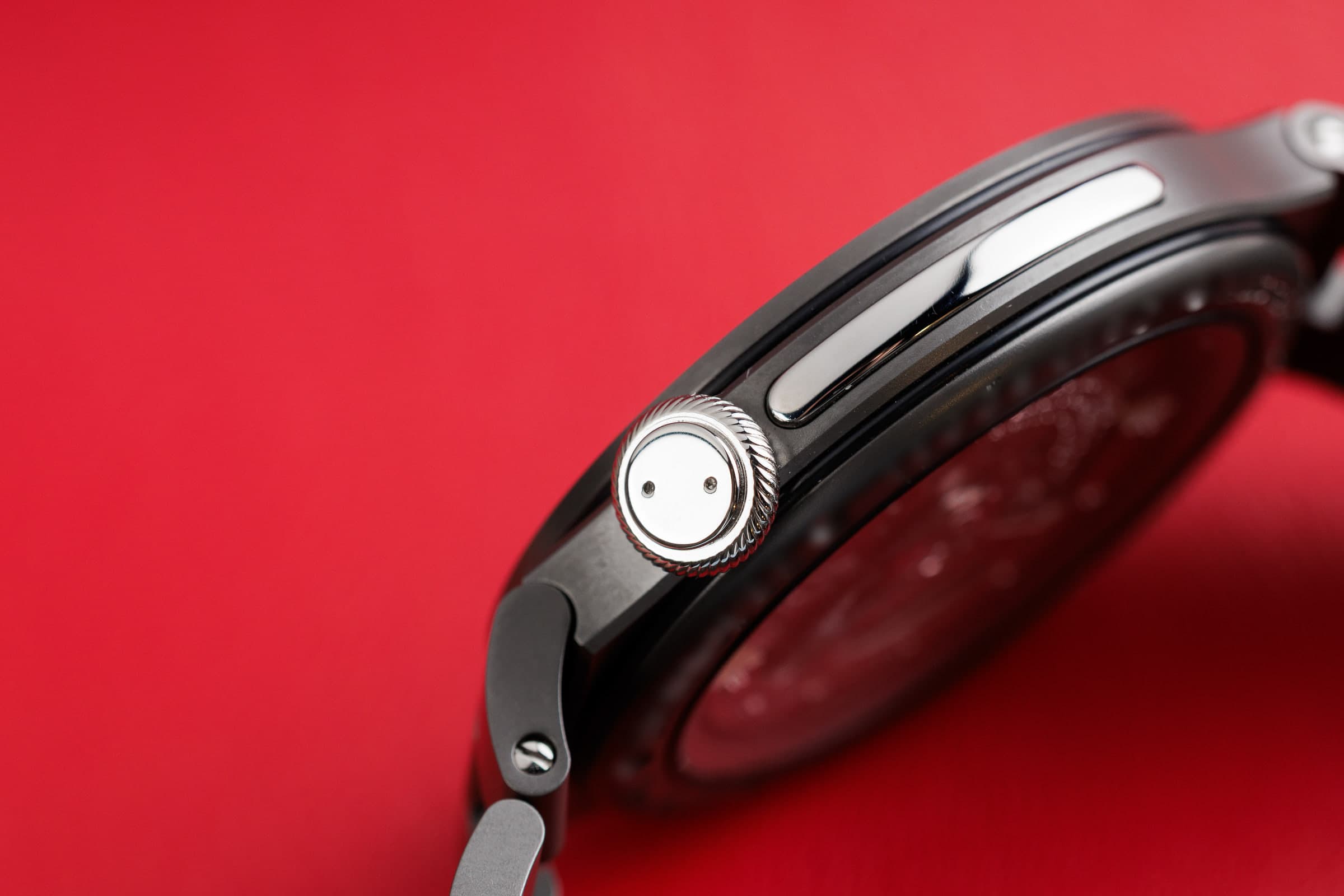 F.P. Journe LineSport Automatique in titanium, side profile with crown