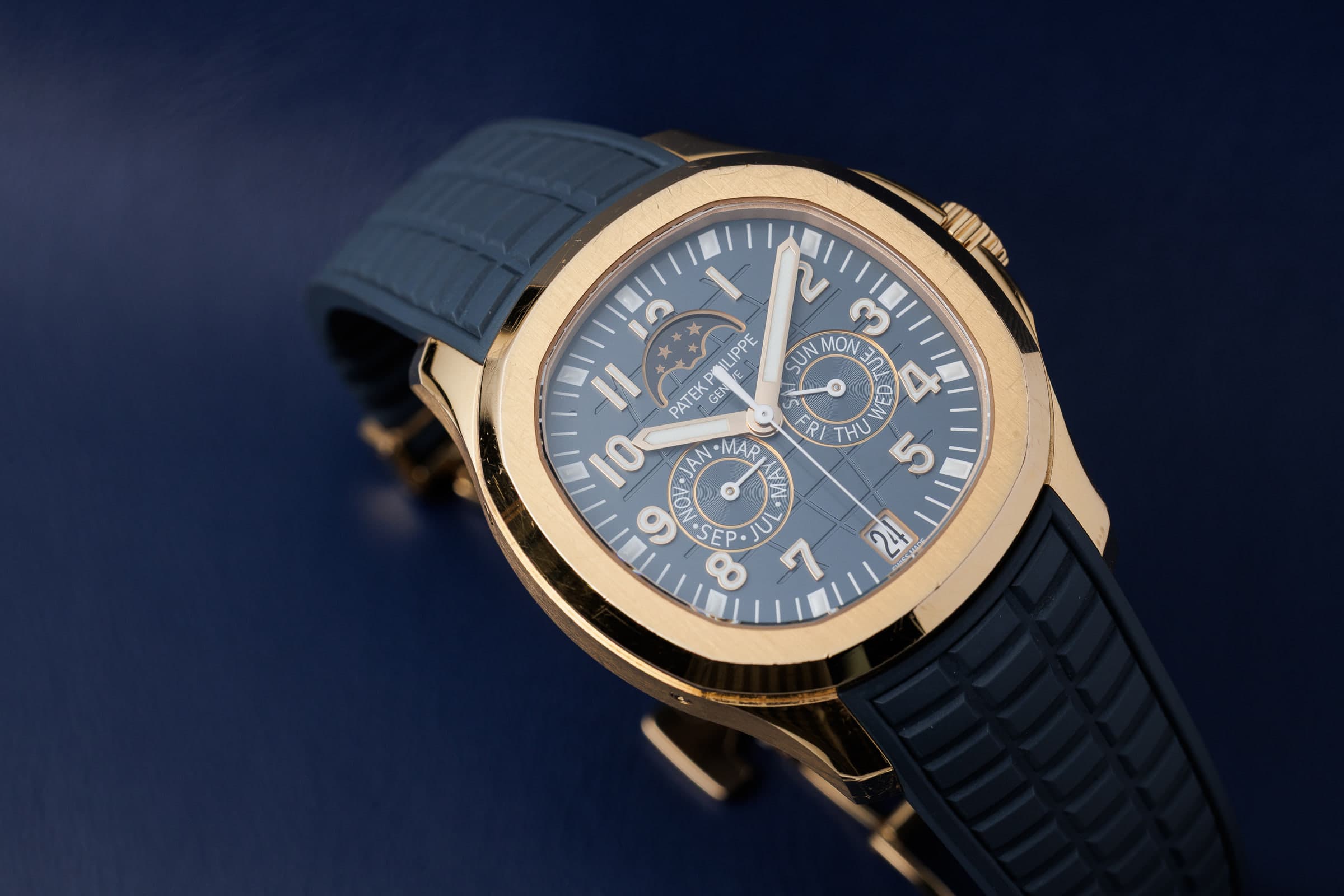 Patek Philippe Aquanaut Luce Annual Calendar 5261R-001 in rose gold, on the blue strap
