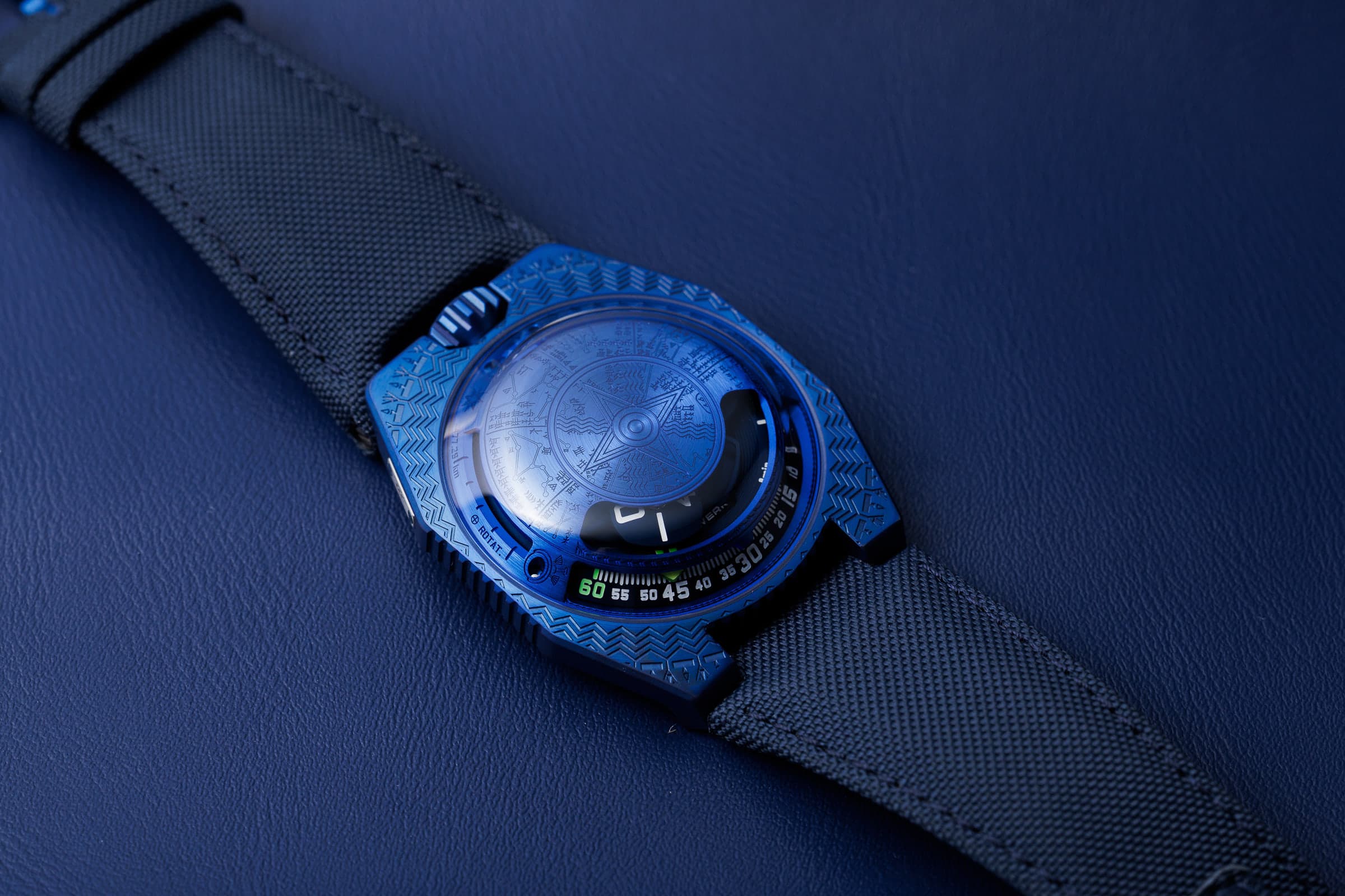 Urwerk UR-100V Sumer in blue, on the navy strap